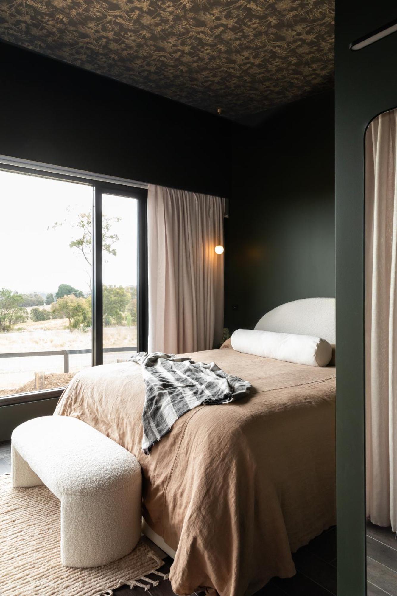 Wherewithal Luxury Suites Carlton Екстериор снимка